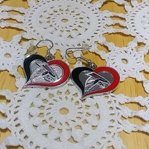 Women's jewelry - Hearts with Eagles Earrings new